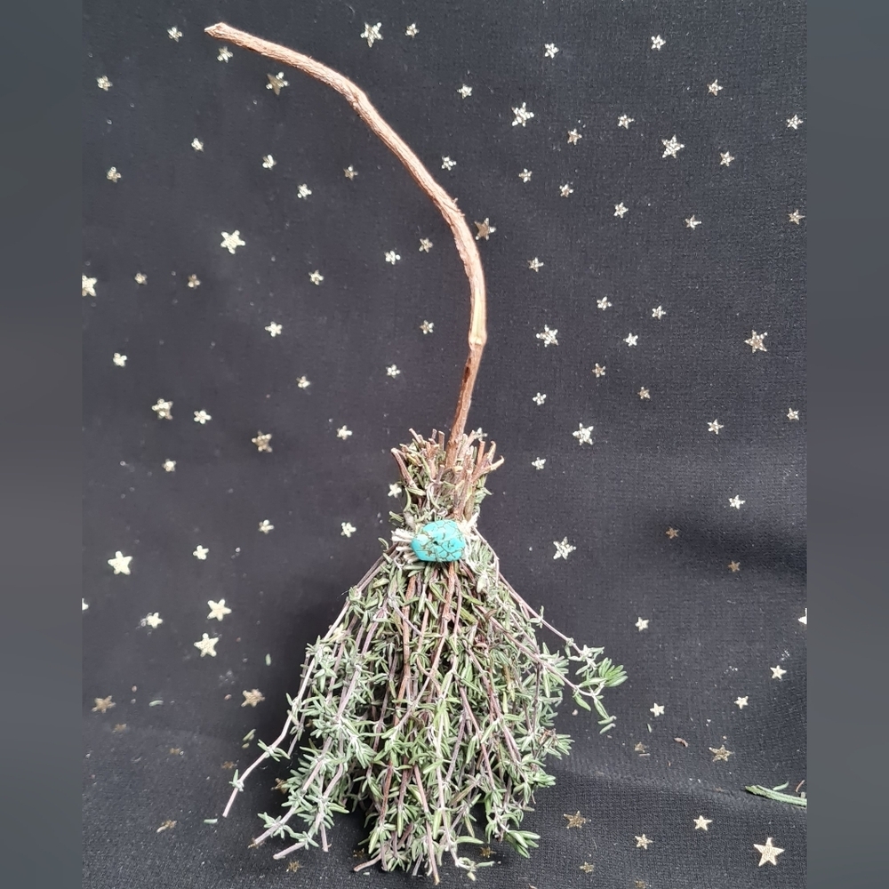 Mini Lemon Thyme Besom Broom - Picture 3 of 5